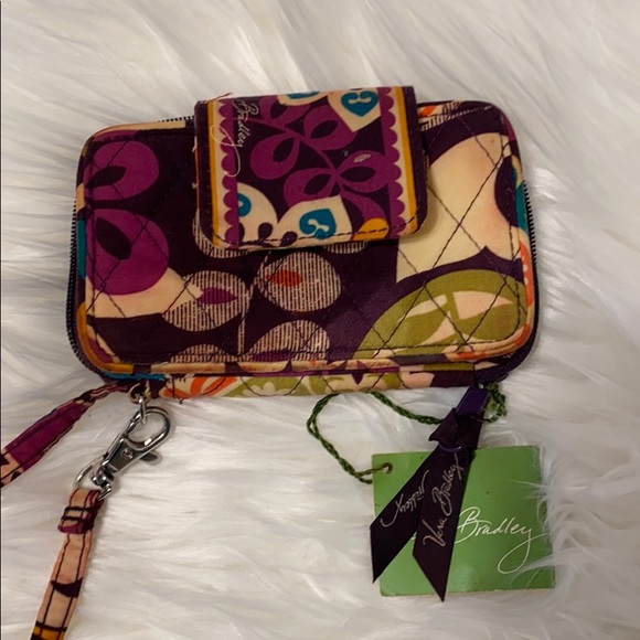 Vera Bradley Handbags - Vera Bradley Wristlet NWT